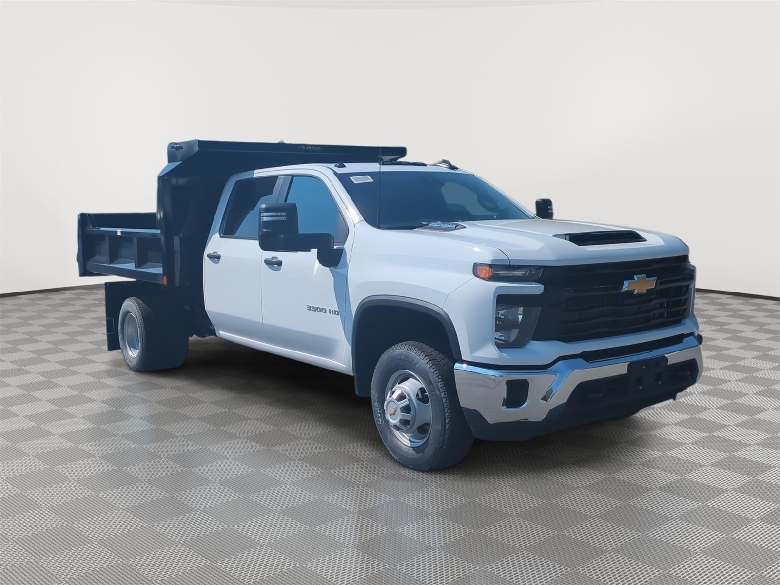 2026 Chevrolet Silverado 3500HD CC Work Truck - Summit White exterior view 7