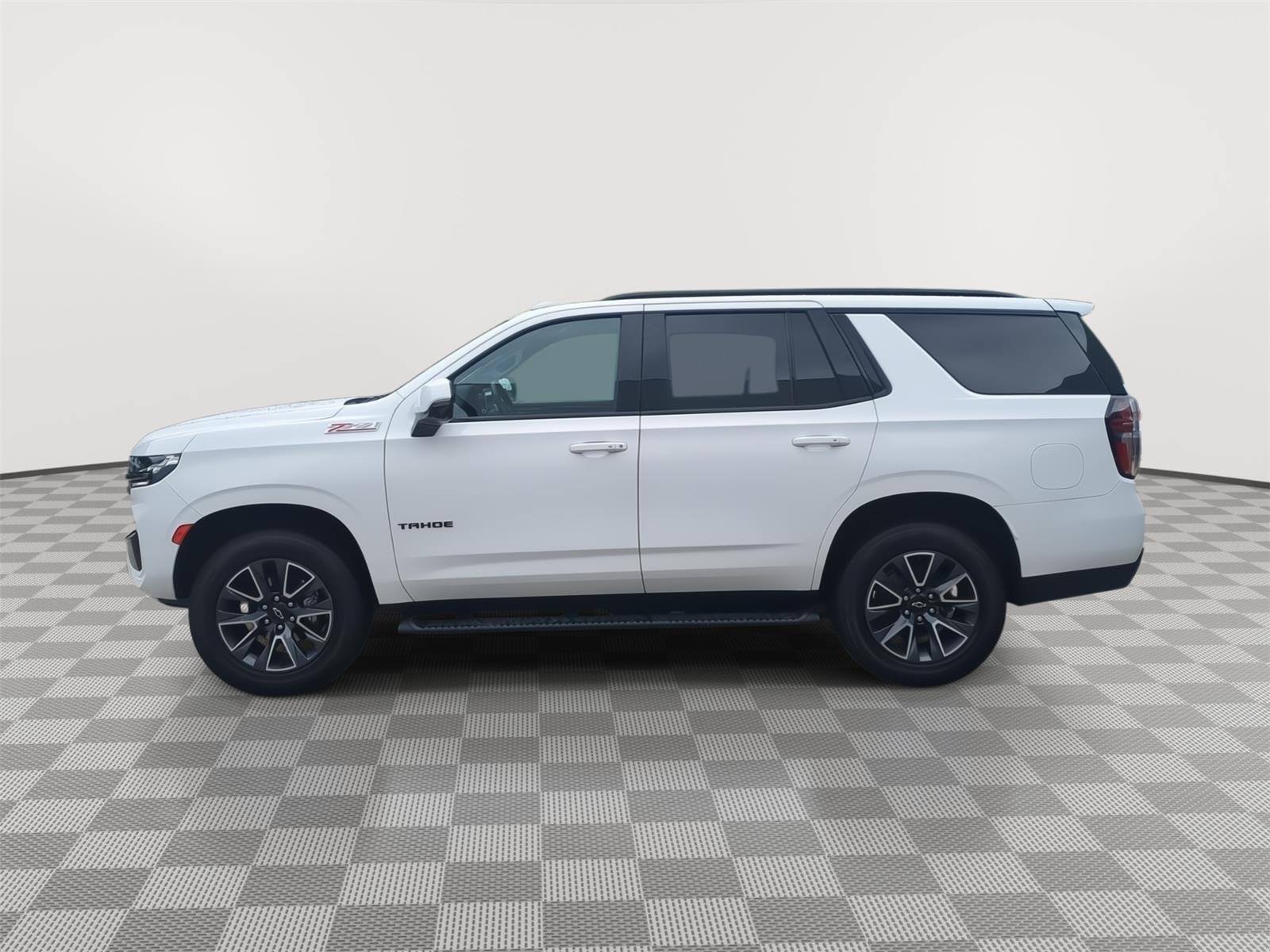 2022 Chevrolet Tahoe Z71 - Summit White exterior view 2