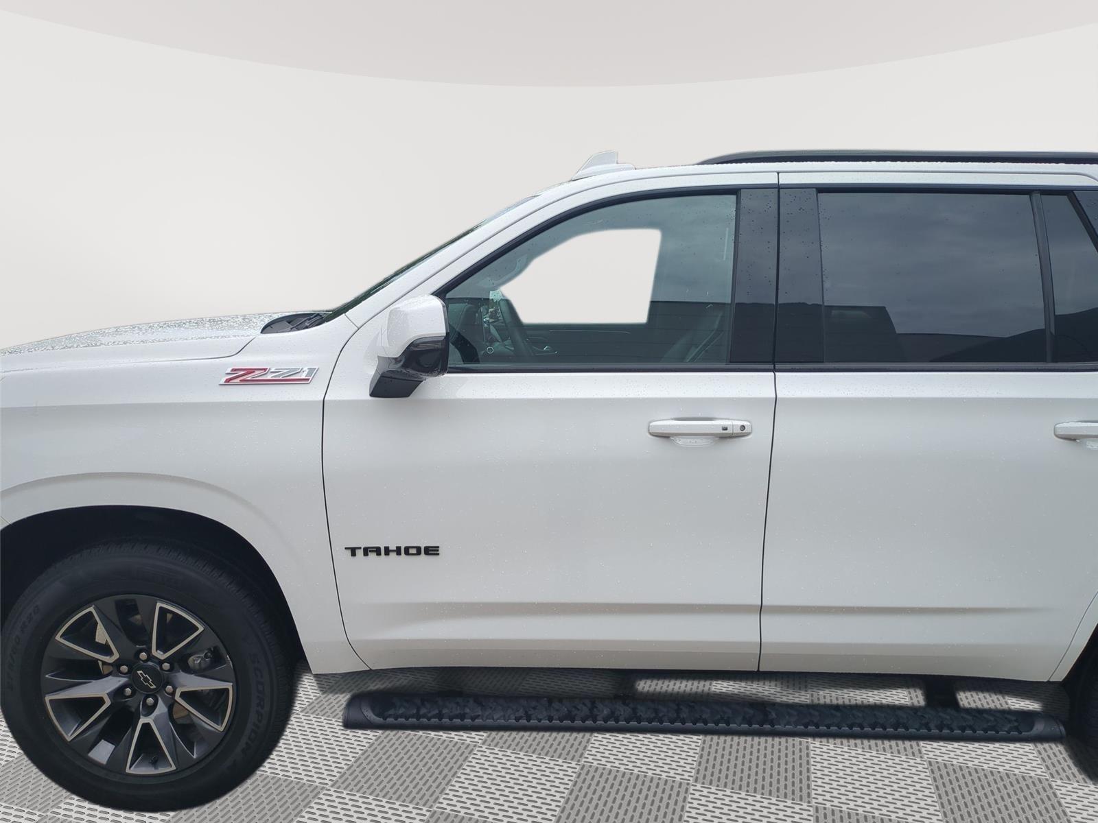 2022 Chevrolet Tahoe Z71 - Summit White exterior view 12