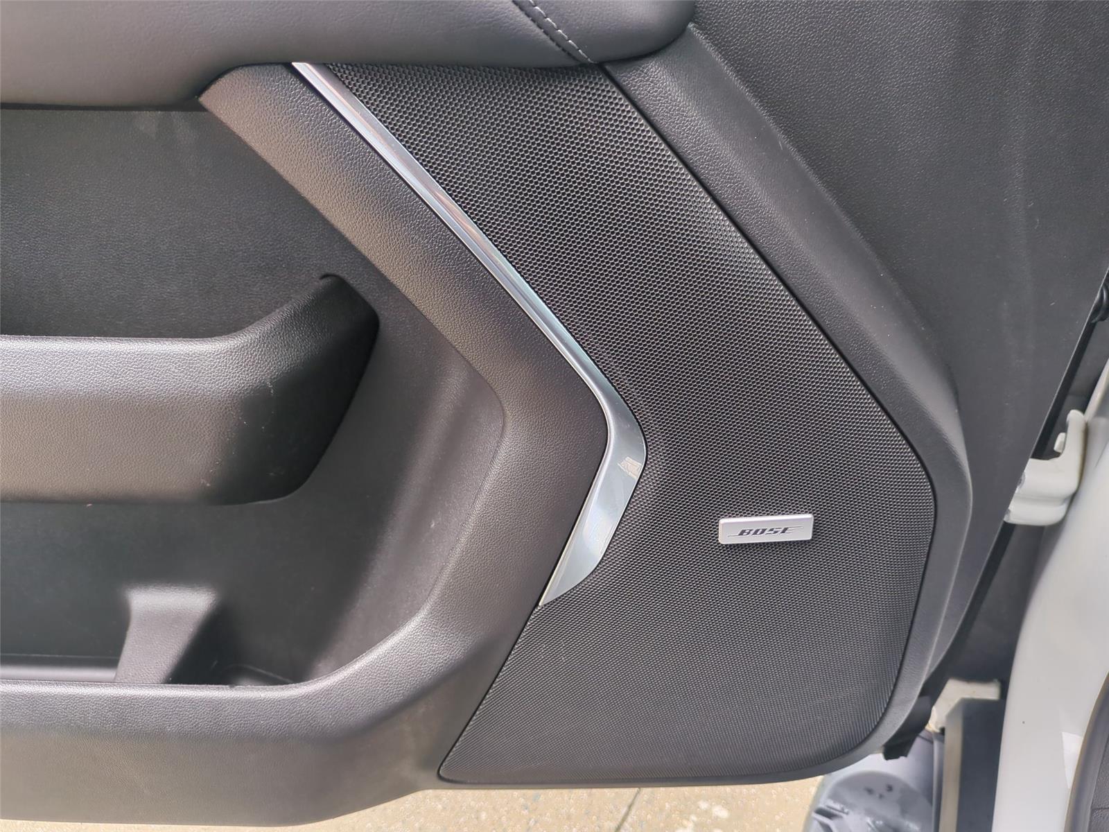 2022 Chevrolet Tahoe Z71 - Summit White exterior view 14