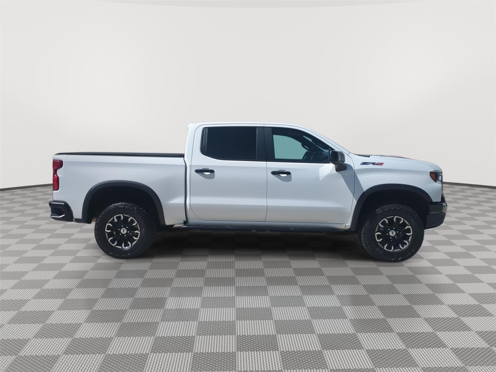 2023 Chevrolet Silverado 1500 ZR2 - Summit White exterior view 12