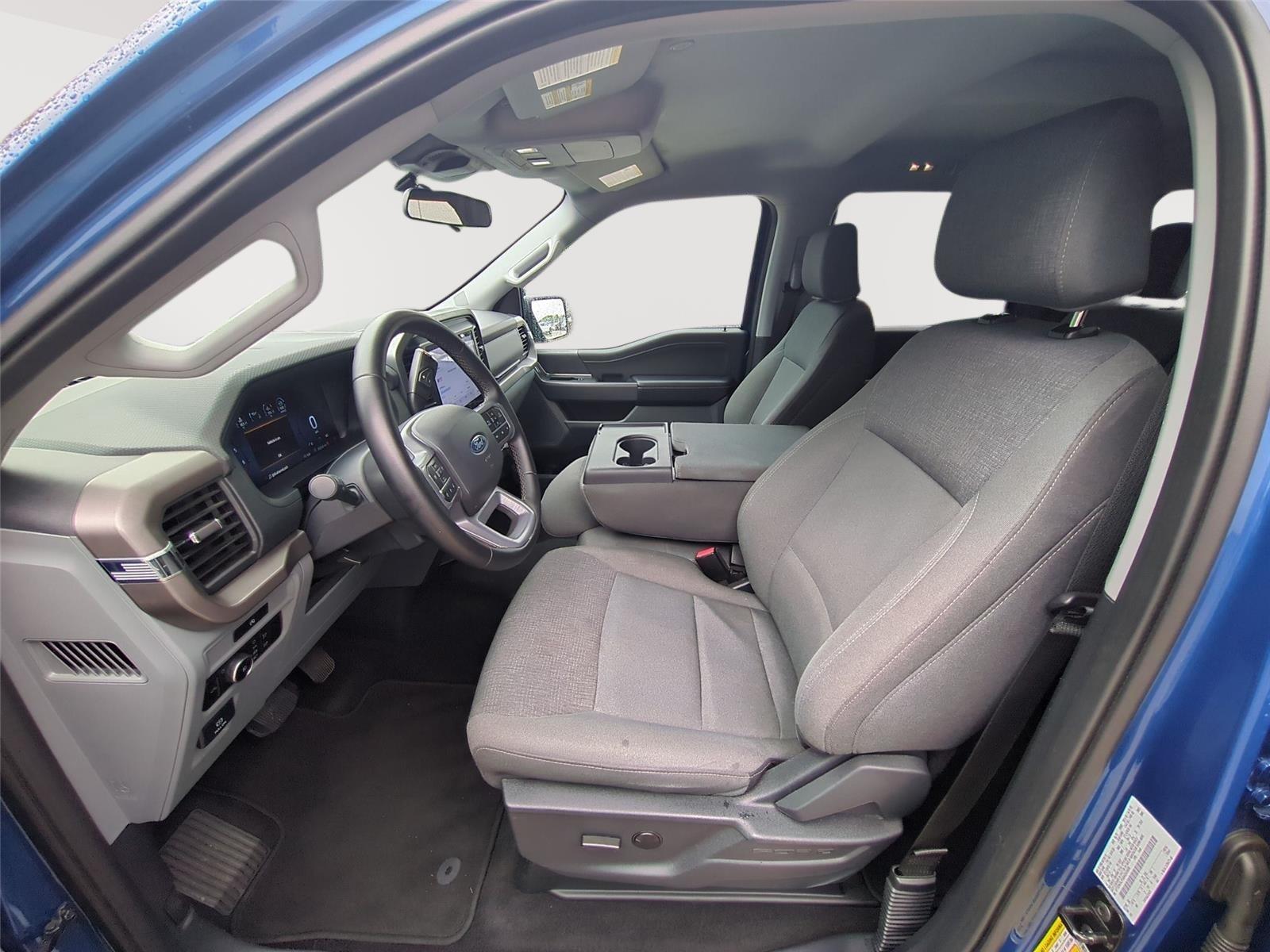2025 Ford F-150 XLT - Atlas Blue exterior view 2