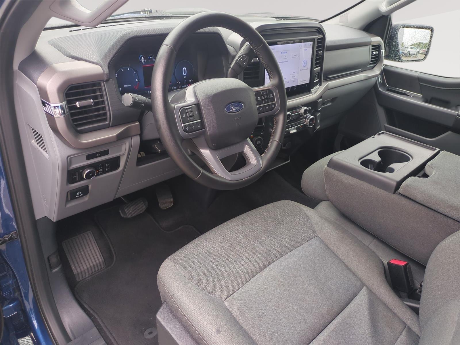 2025 Ford F-150 XLT - Atlas Blue exterior view 3