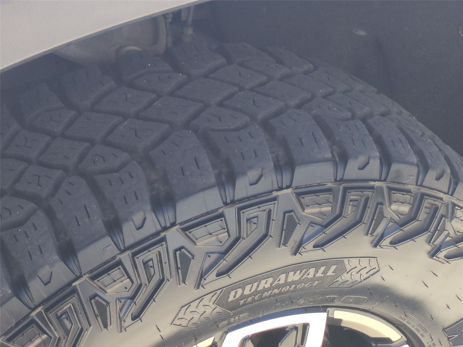 2023 Chevrolet Silverado 1500 ZR2 - Summit White exterior view 17