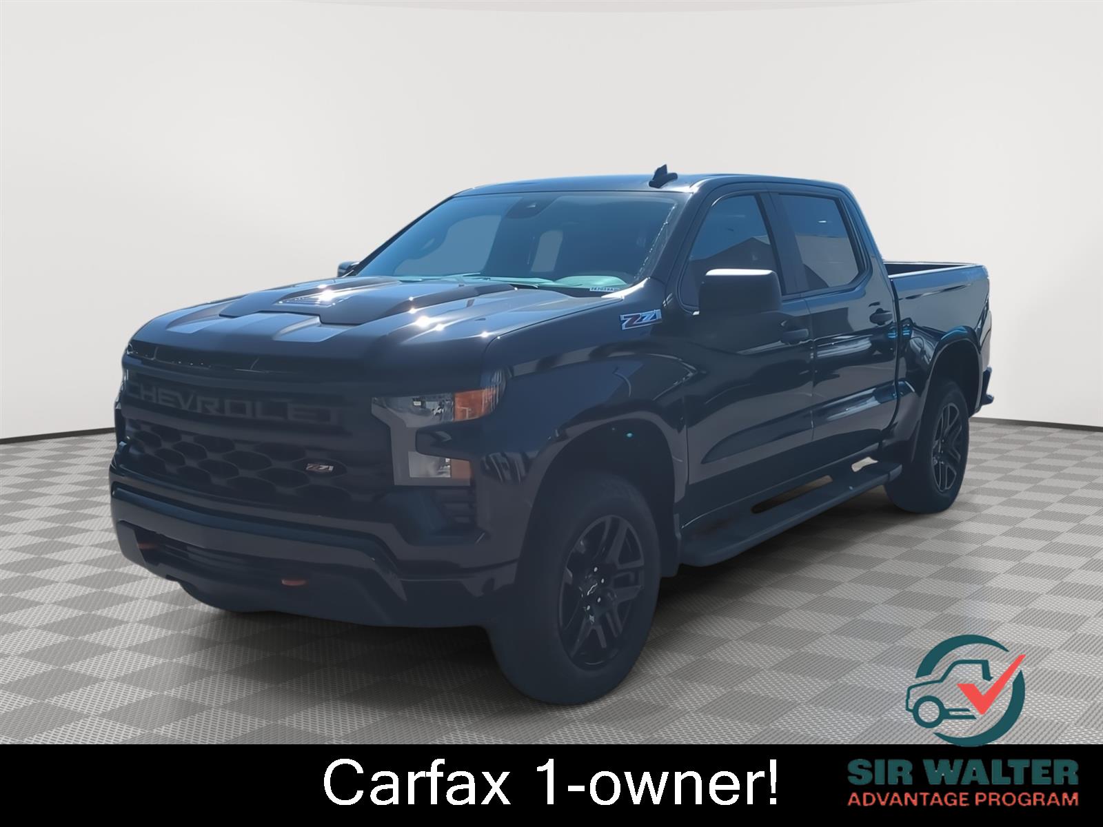2024 Chevrolet Silverado 1500 Custom Trail Boss - Black exterior view 1
