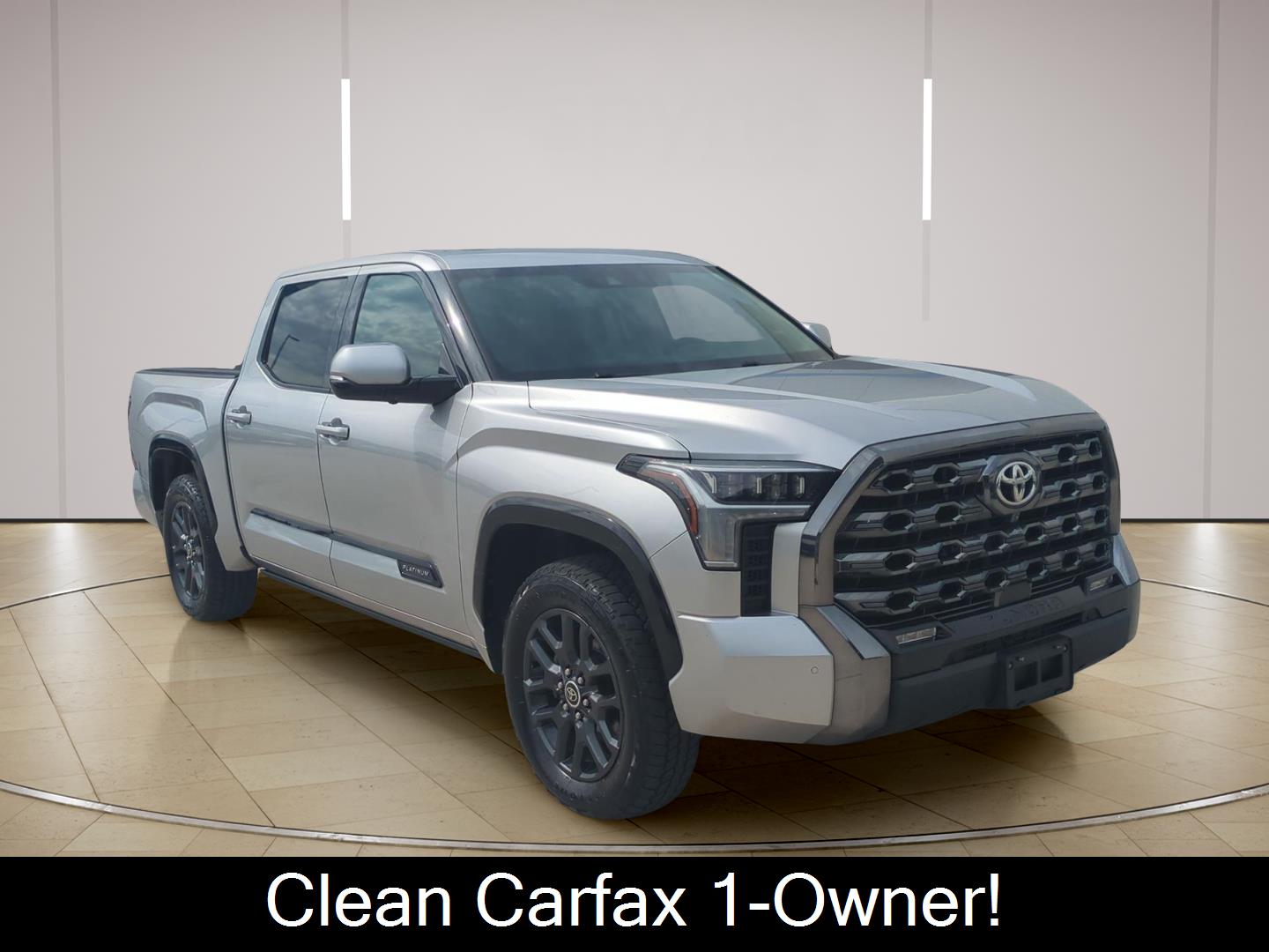 Celestial Silver Metallic 2022 Toyota Tundra Pickup Truck Four-Wheel Drive Automatic