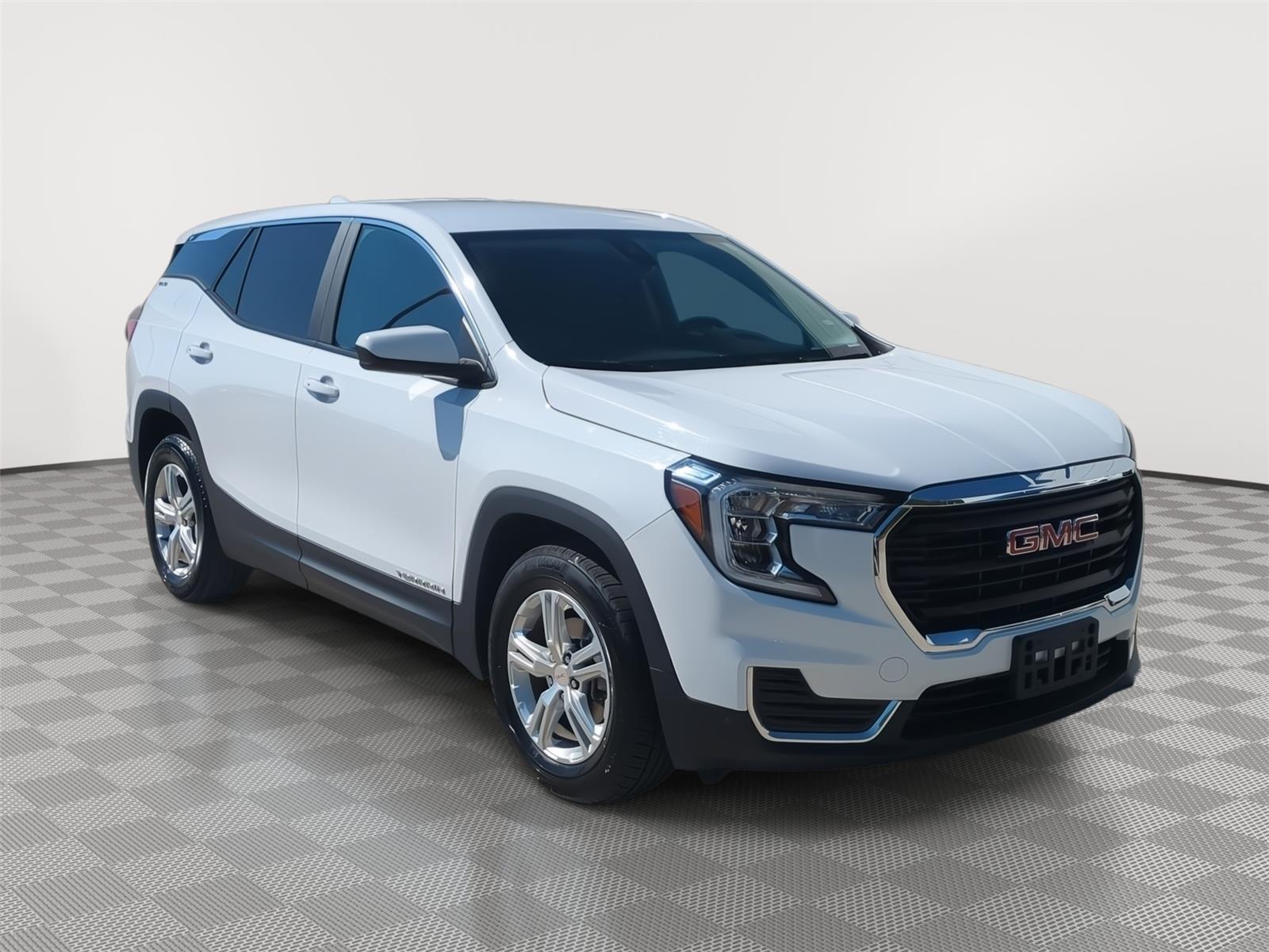 View vehicle photo 7