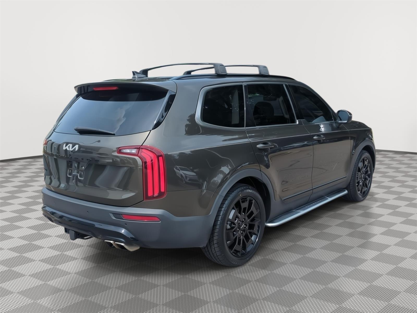 2022 Kia Telluride EX - Dark Moss exterior view 10