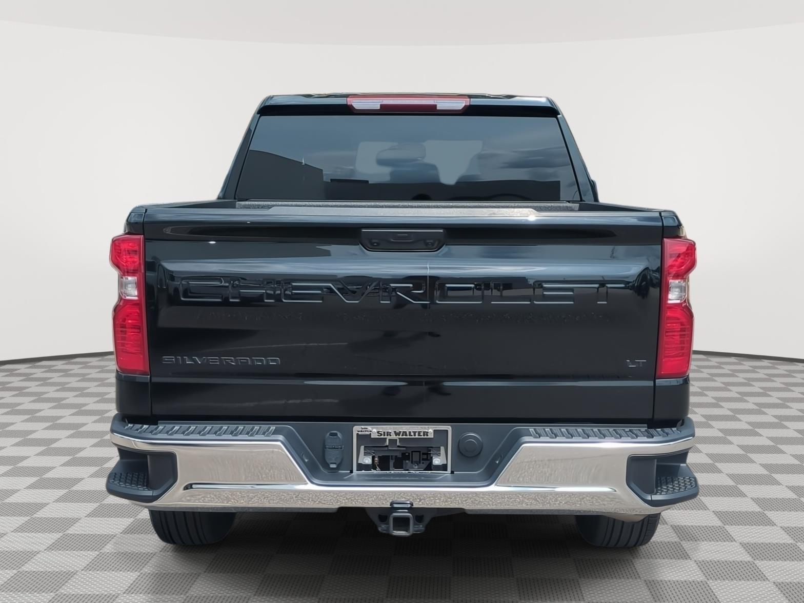 2024 Chevrolet Silverado 1500 LT - Black exterior view 10