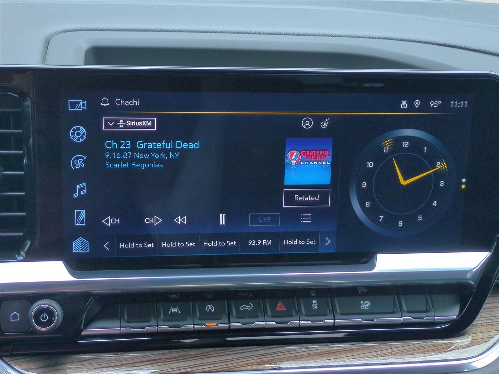 2024 Chevrolet Silverado 1500 LT - Black exterior view 5