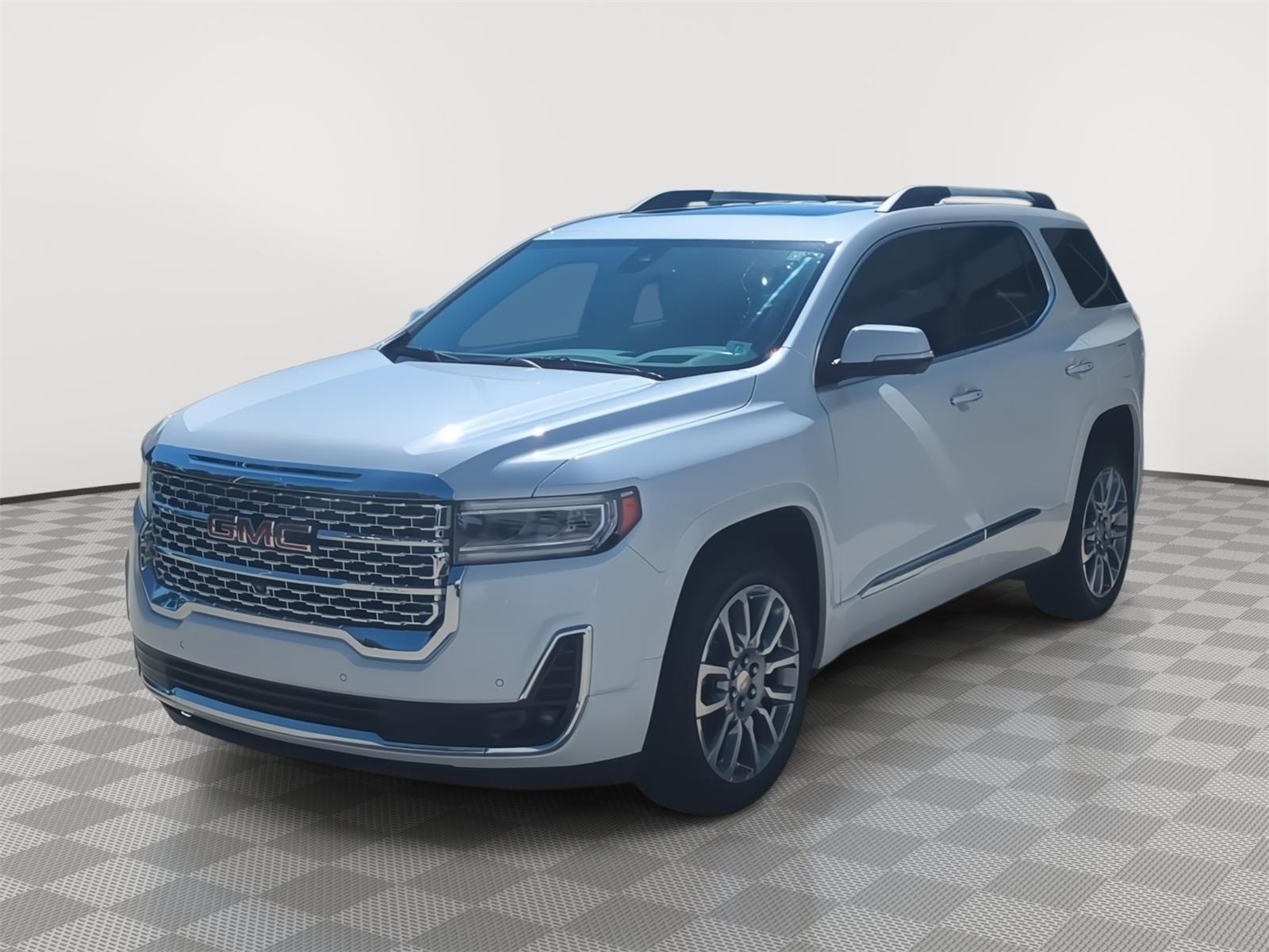 2022 GMC Acadia Denali FWD