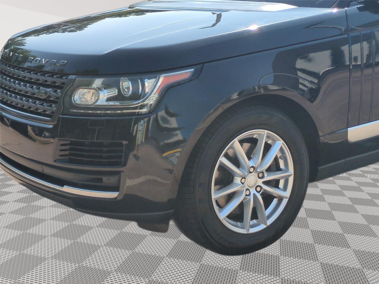 2016 Land Rover Range Rover Diesel - Santorini Black exterior view 15