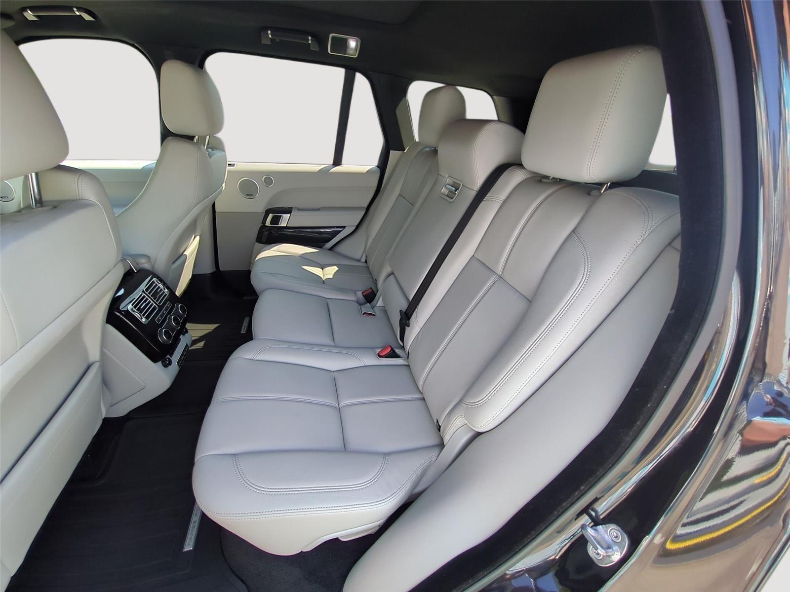 2016 Land Rover Range Rover Diesel - Santorini Black exterior view 5
