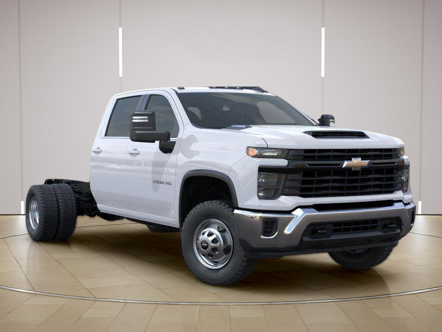 2026 Chevrolet Silverado 3500HD CC