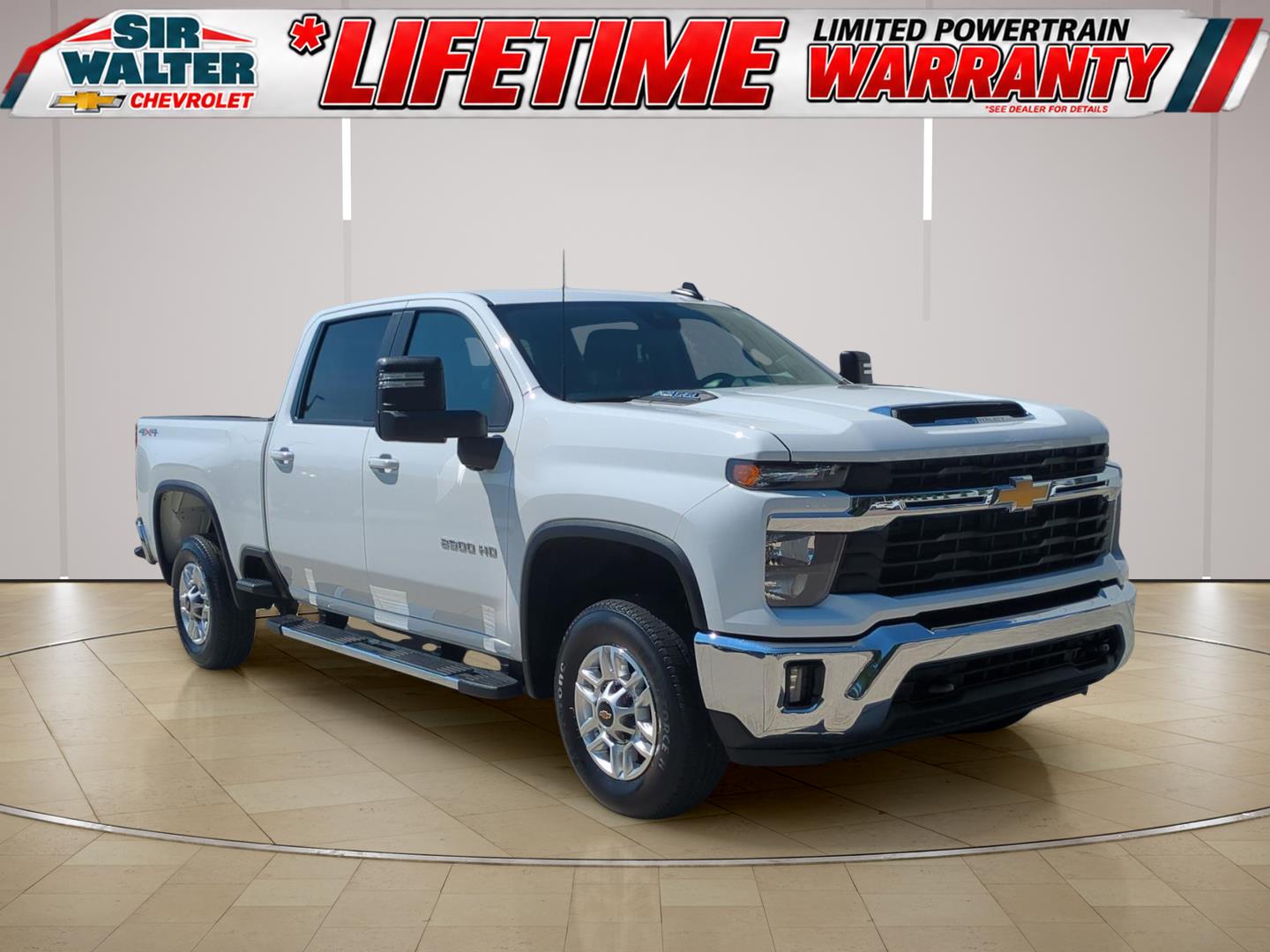 Summit White 2025 Chevrolet Silverado 2500HD Pickup Truck Four-Wheel Drive Automatic