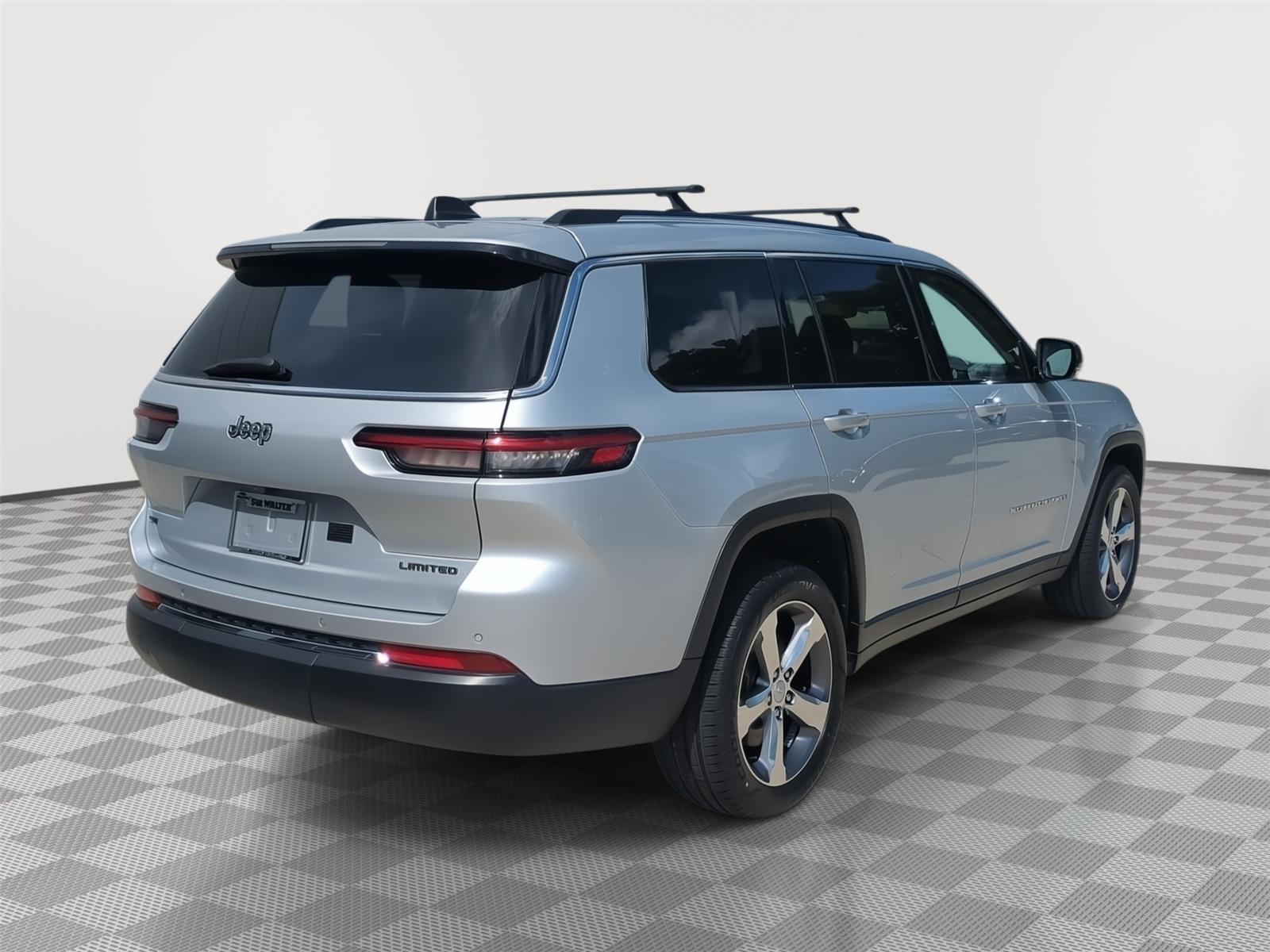 2021 Jeep Grand Cherokee L Limited - Silver Zynith exterior view 11