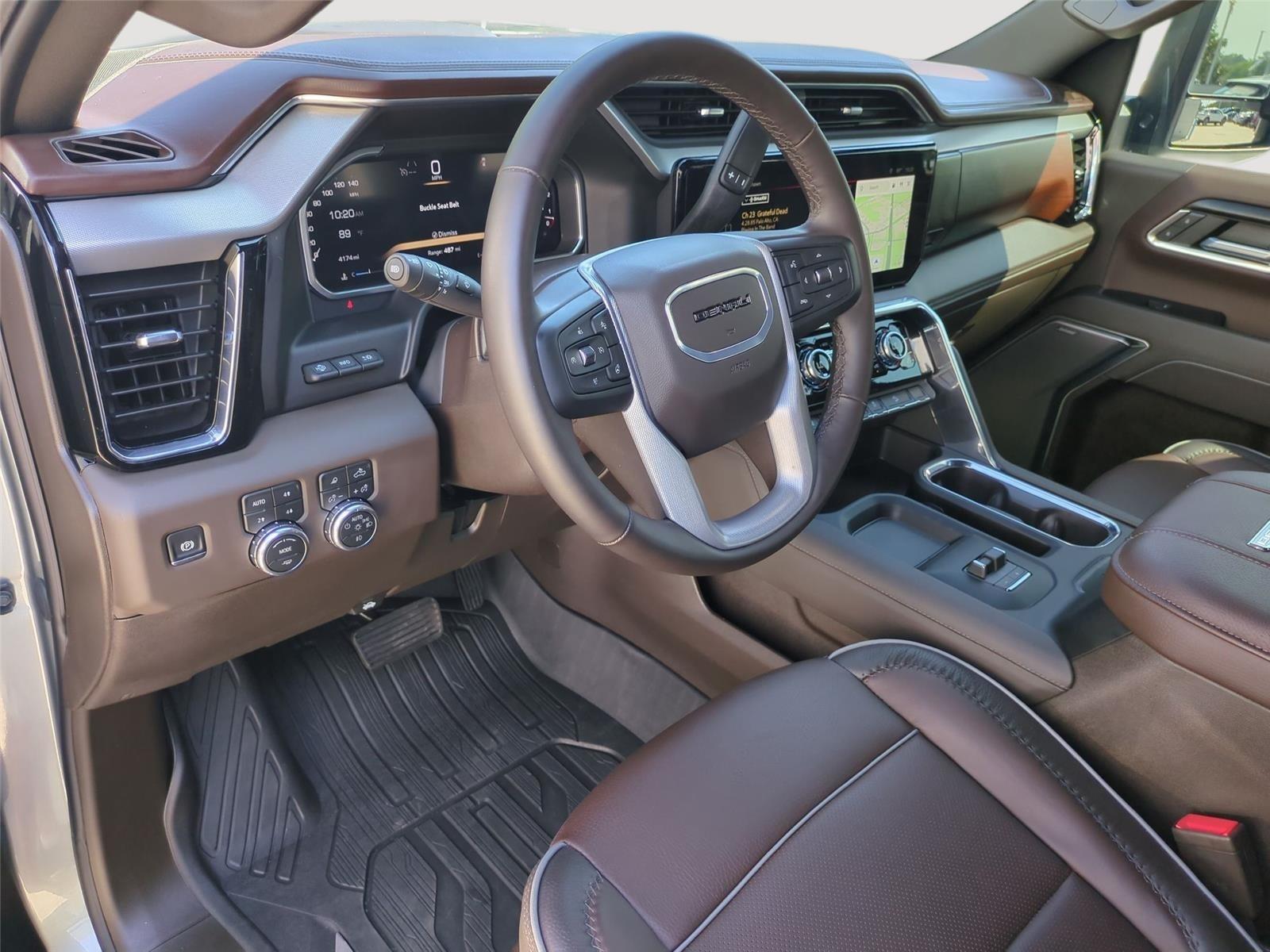 2026 GMC Sierra 2500HD Denali - Sterling Metallic exterior view 17