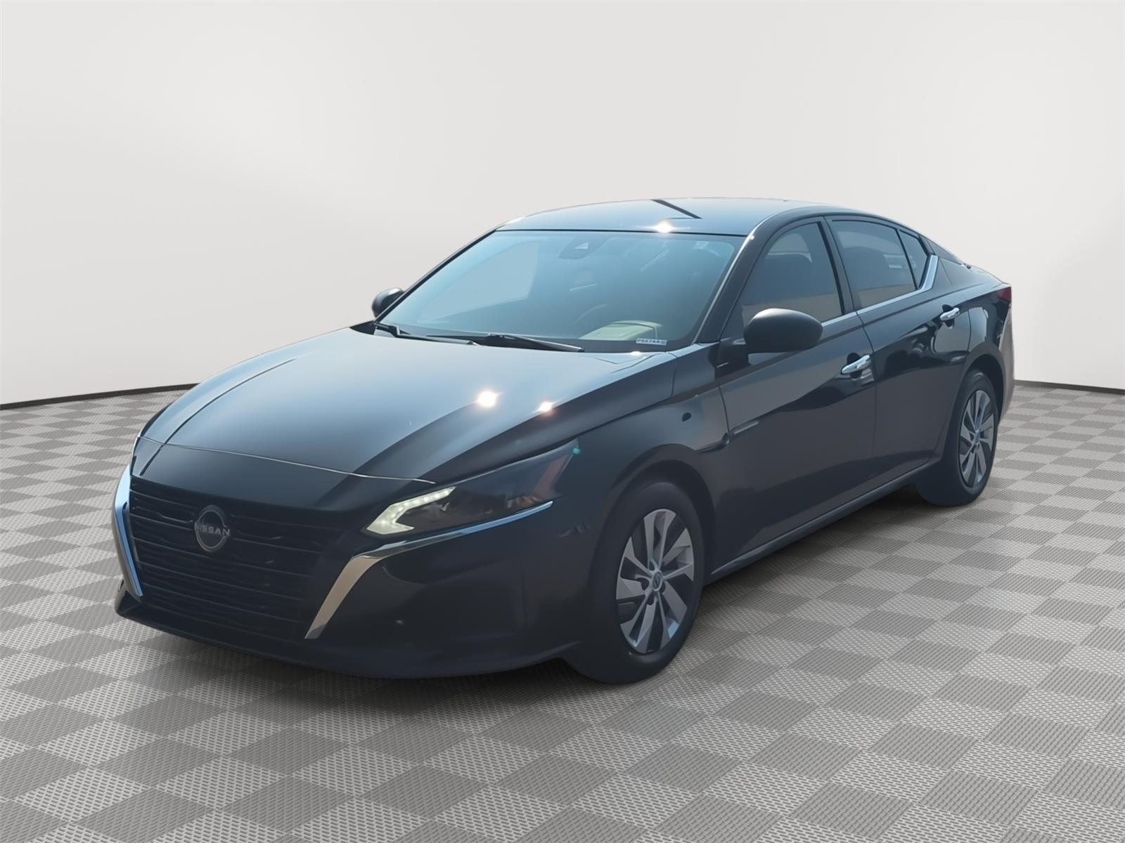 Super Black 2024 Nissan Altima Sedan Front-Wheel Drive Continuously Variable Transmission