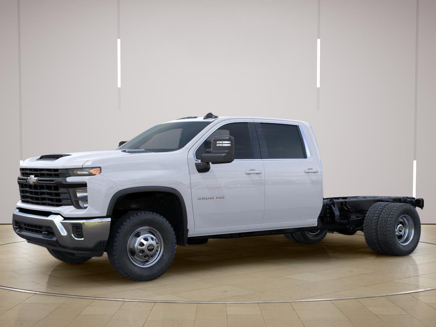 Summit White 2026 Chevrolet Silverado 3500HD Chassis Pickup Truck 4X2 Automatic