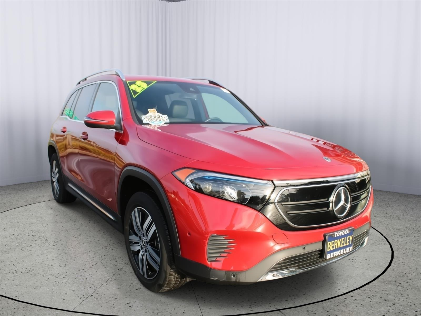 2023 Mercedes-Benz EQB 300 4MATIC AWD