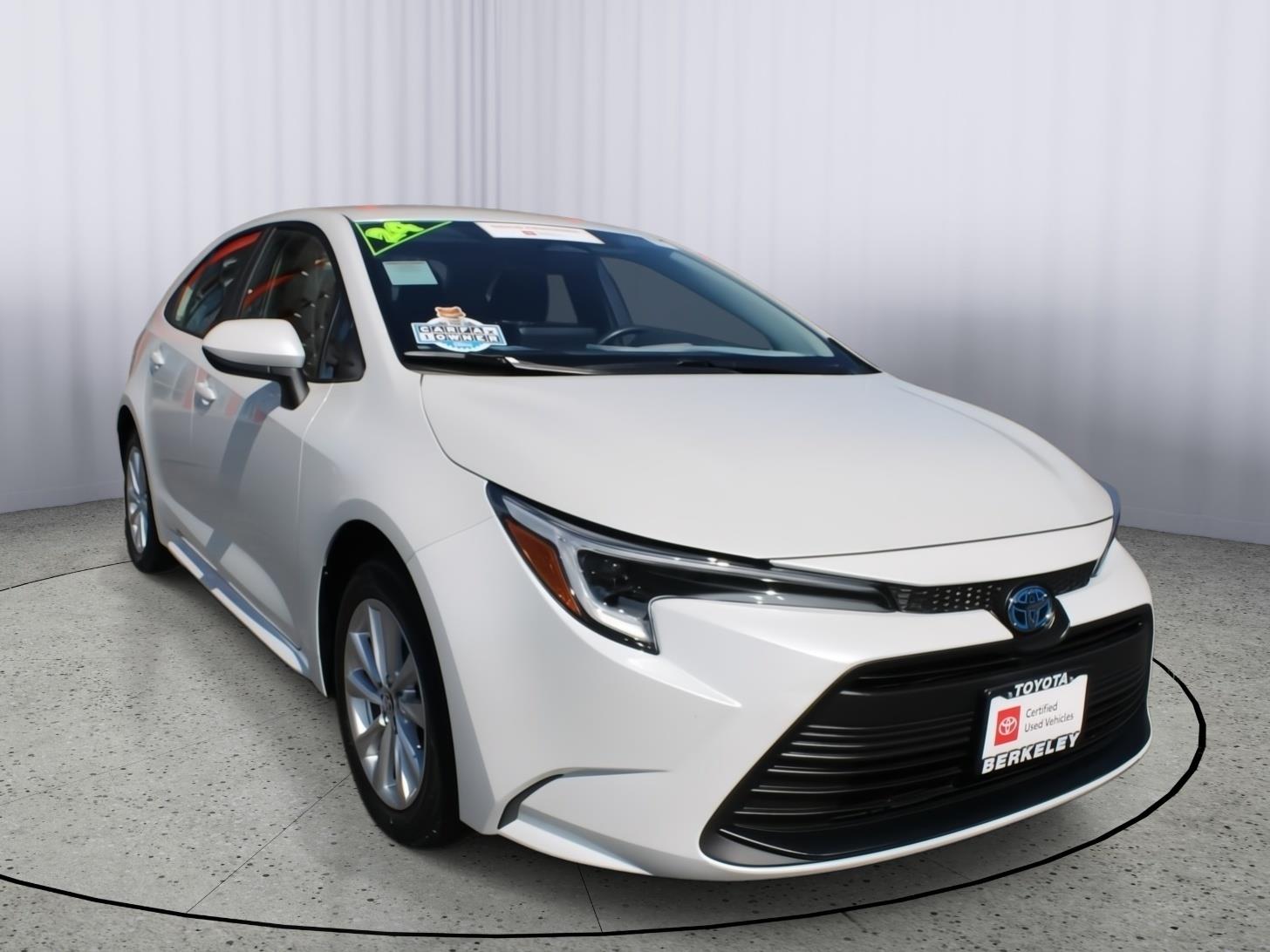 2024 Toyota Corolla Hybrid LE FWD