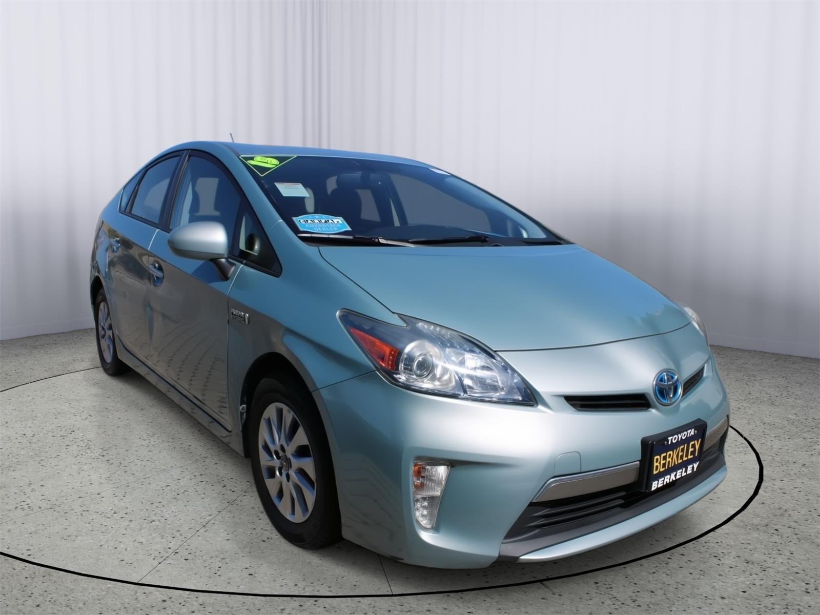  2015 Toyota Prius Plug-In Hybrid Advanced   