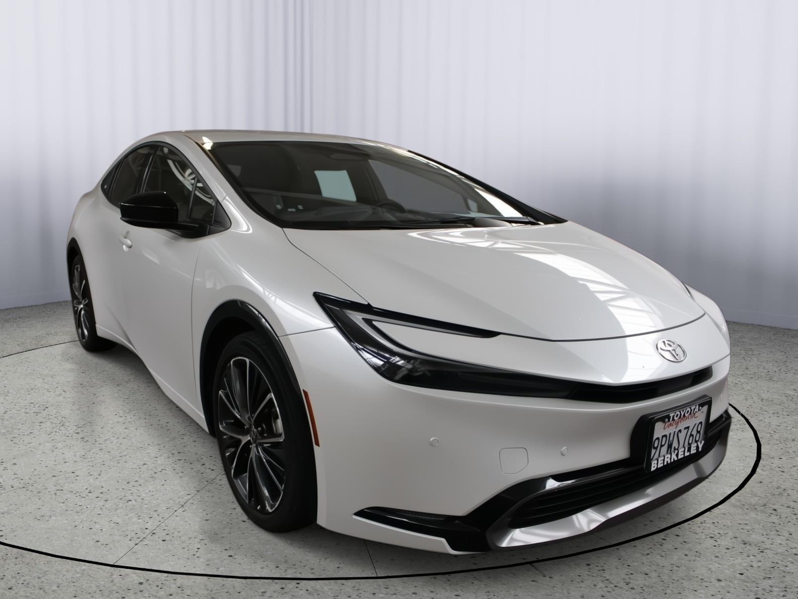 2024 Toyota Prius XLE FWD