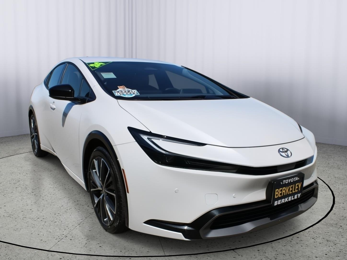 2024 Toyota Prius XLE FWD
