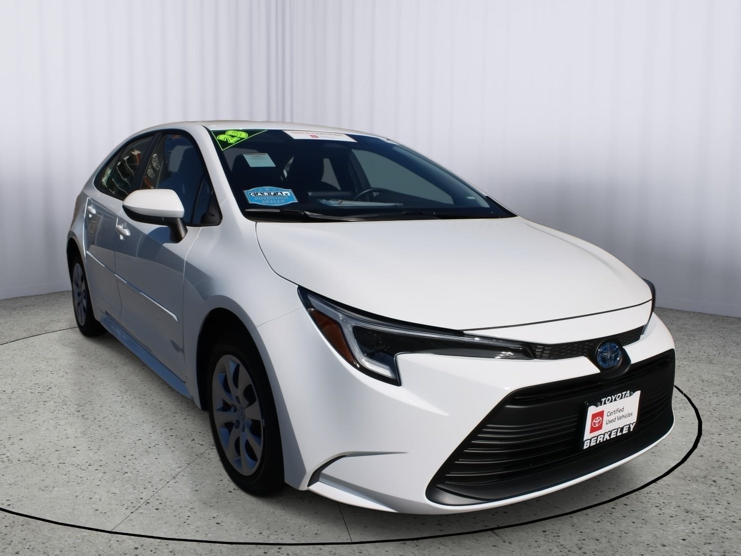 2025 Toyota Corolla Hybrid LE FWD