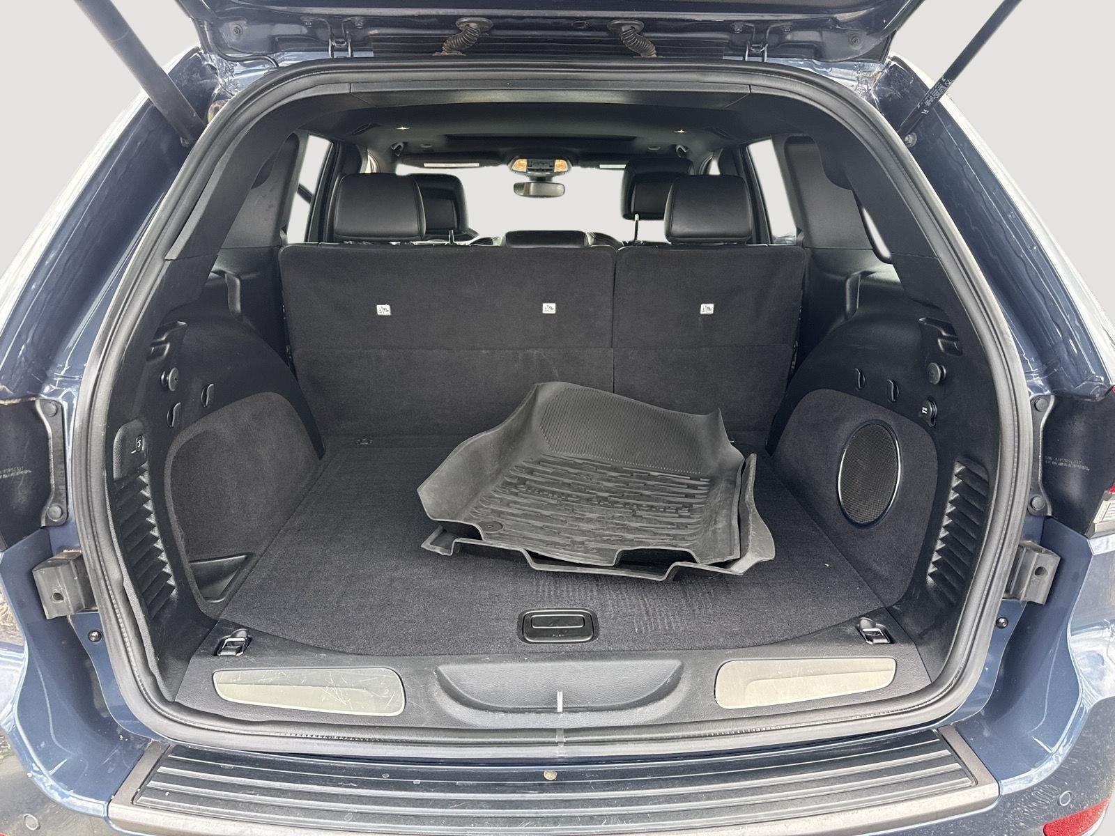 Used 2021 Slate Blue Pearlcoat Jeep Trailhawk image 6