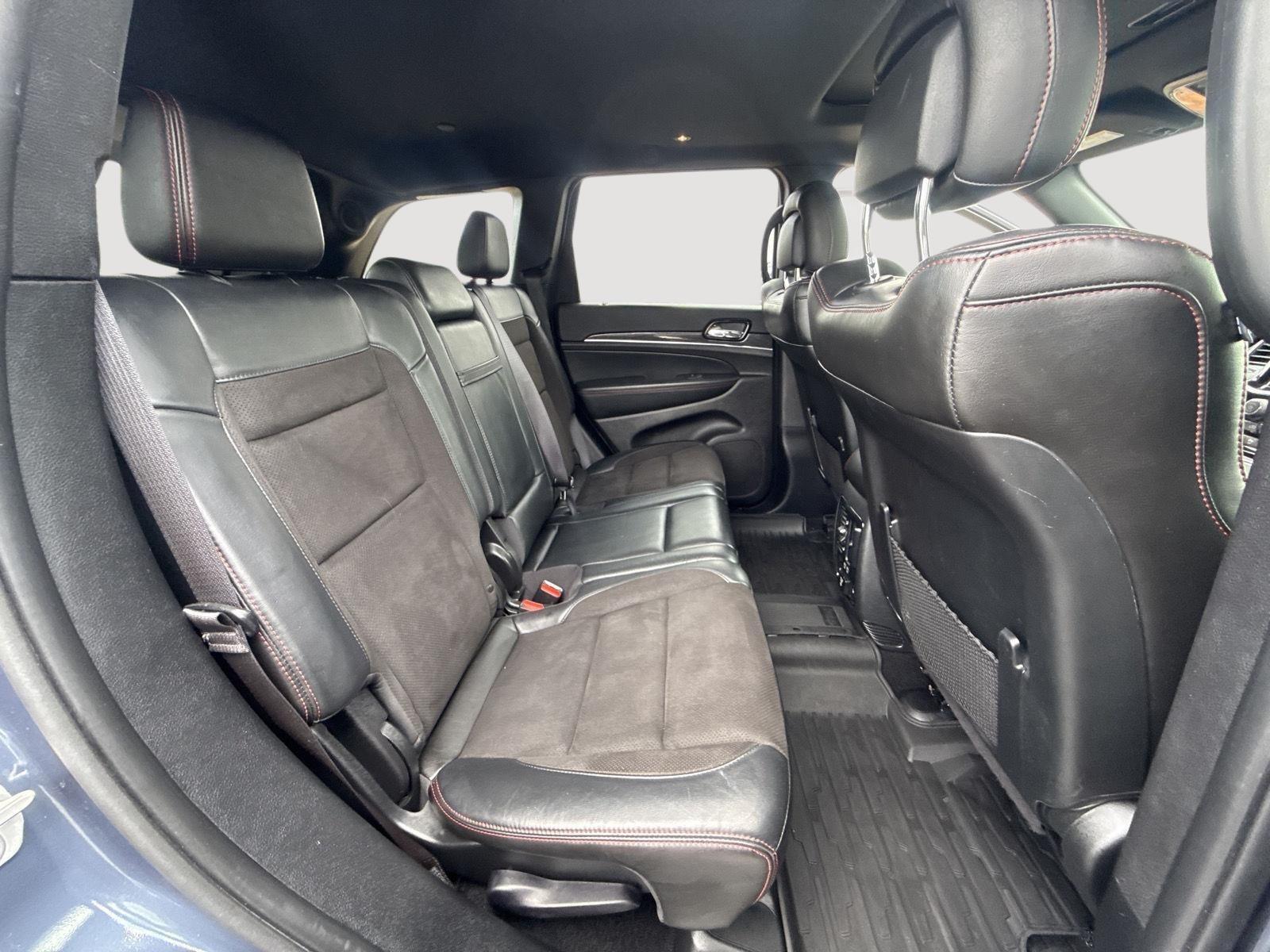 Used 2021 Slate Blue Pearlcoat Jeep Trailhawk image 5