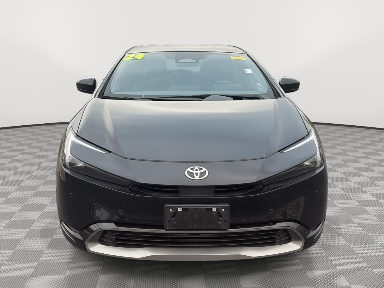 Used 2024 Midnight Black Metallic Toyota XLE image 6