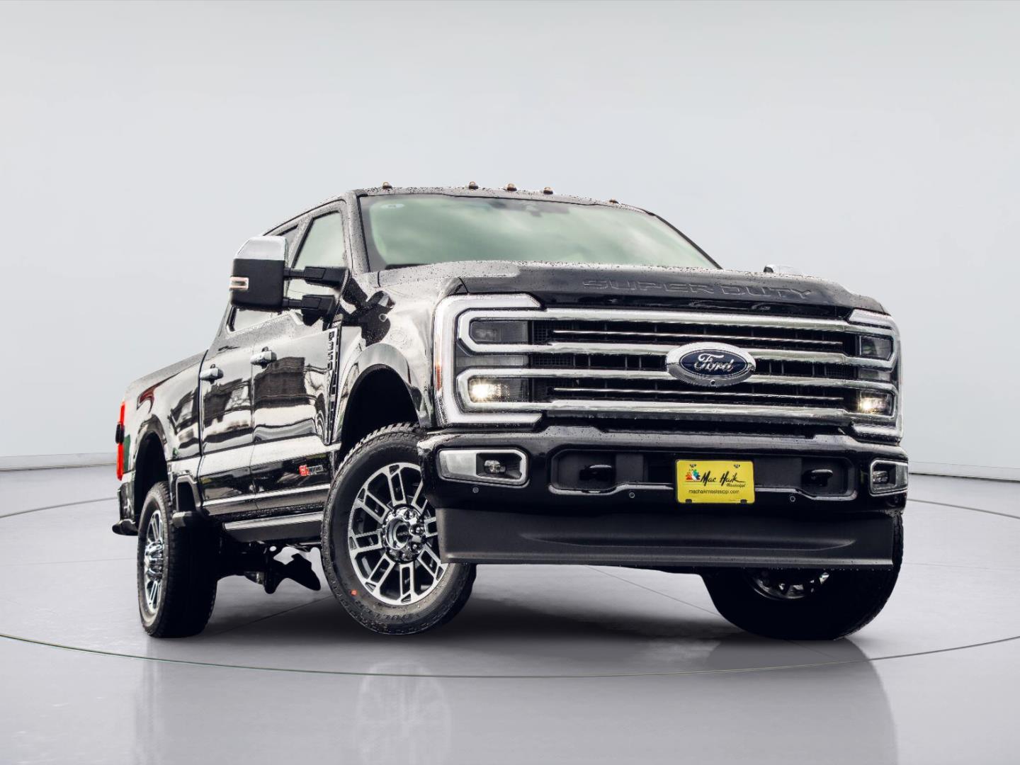  2026 Ford F-350 Super Duty Platinum Crew Cab 4WD   