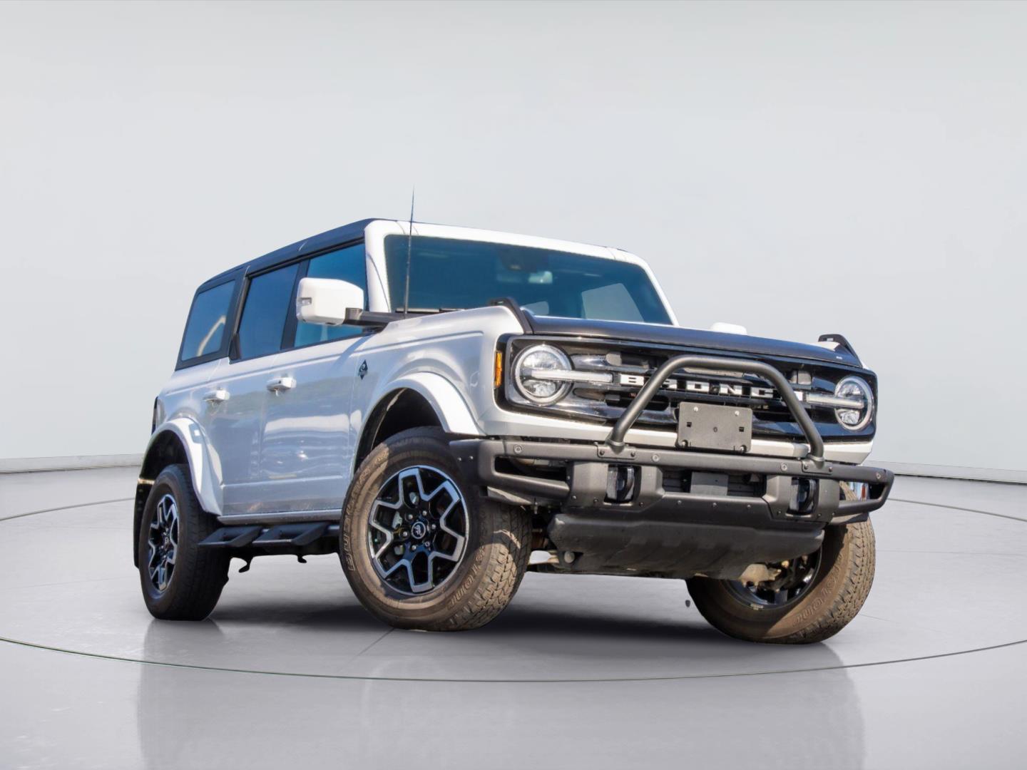 2024 Ford Bronco Outer Banks 4-Door 4WD
