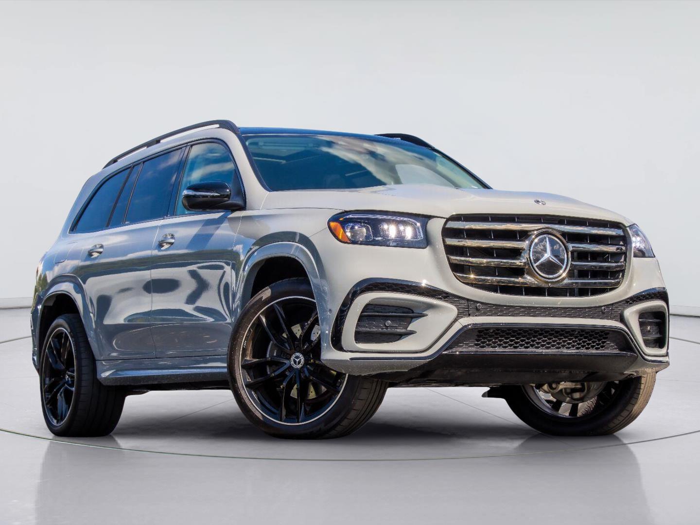 2026 Mercedes-Benz GLS 450 4MATIC