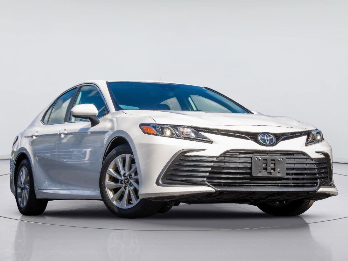 2023 Toyota Camry LE FWD