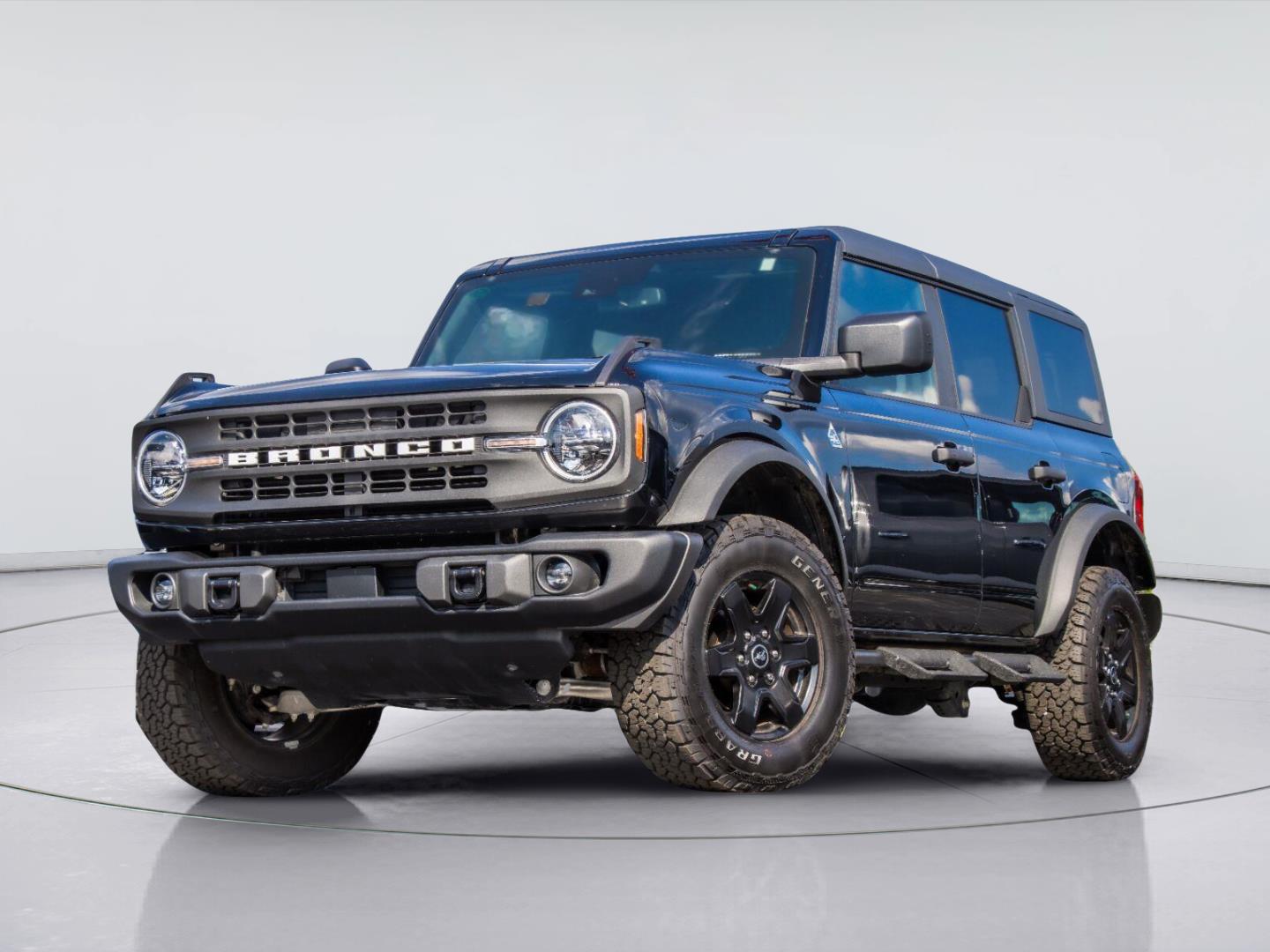 2023 Ford Bronco Black Diamond 4-Door 4WD    