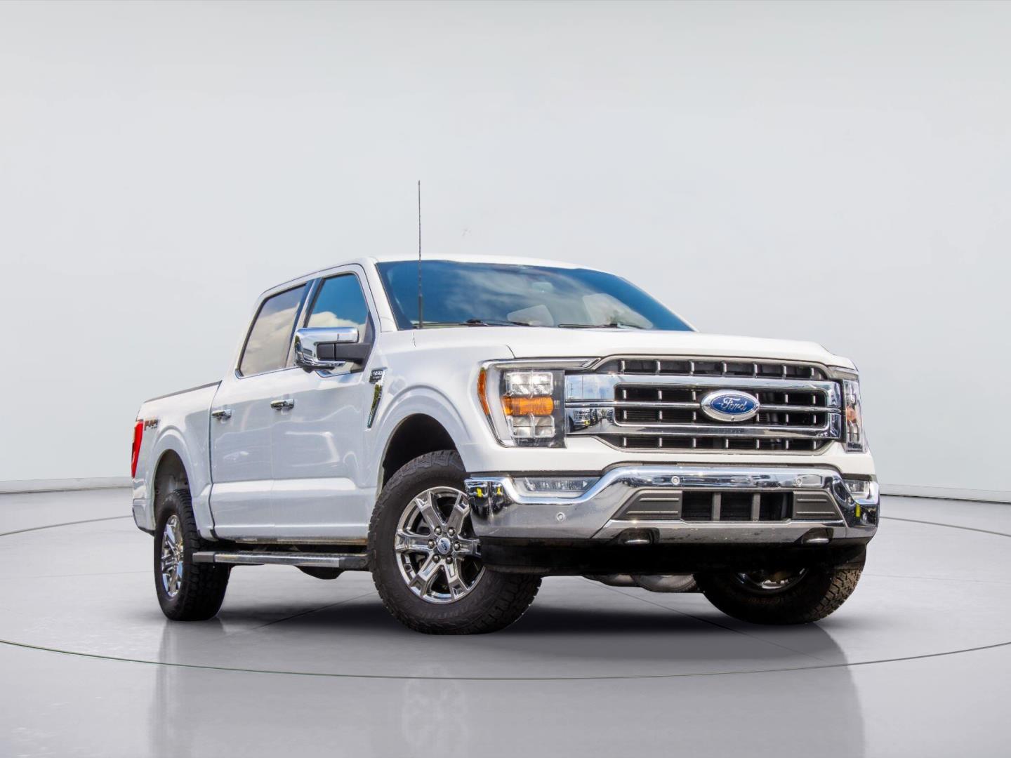 2023 Ford F-150 Lariat SuperCrew 4WD    