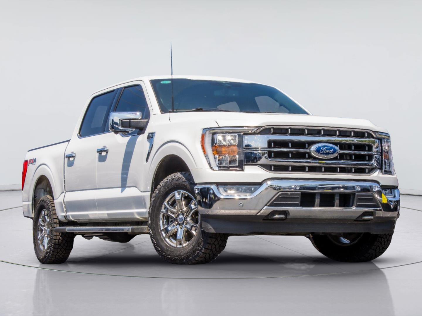 2023 Ford F-150 Lariat SuperCrew 4WD    