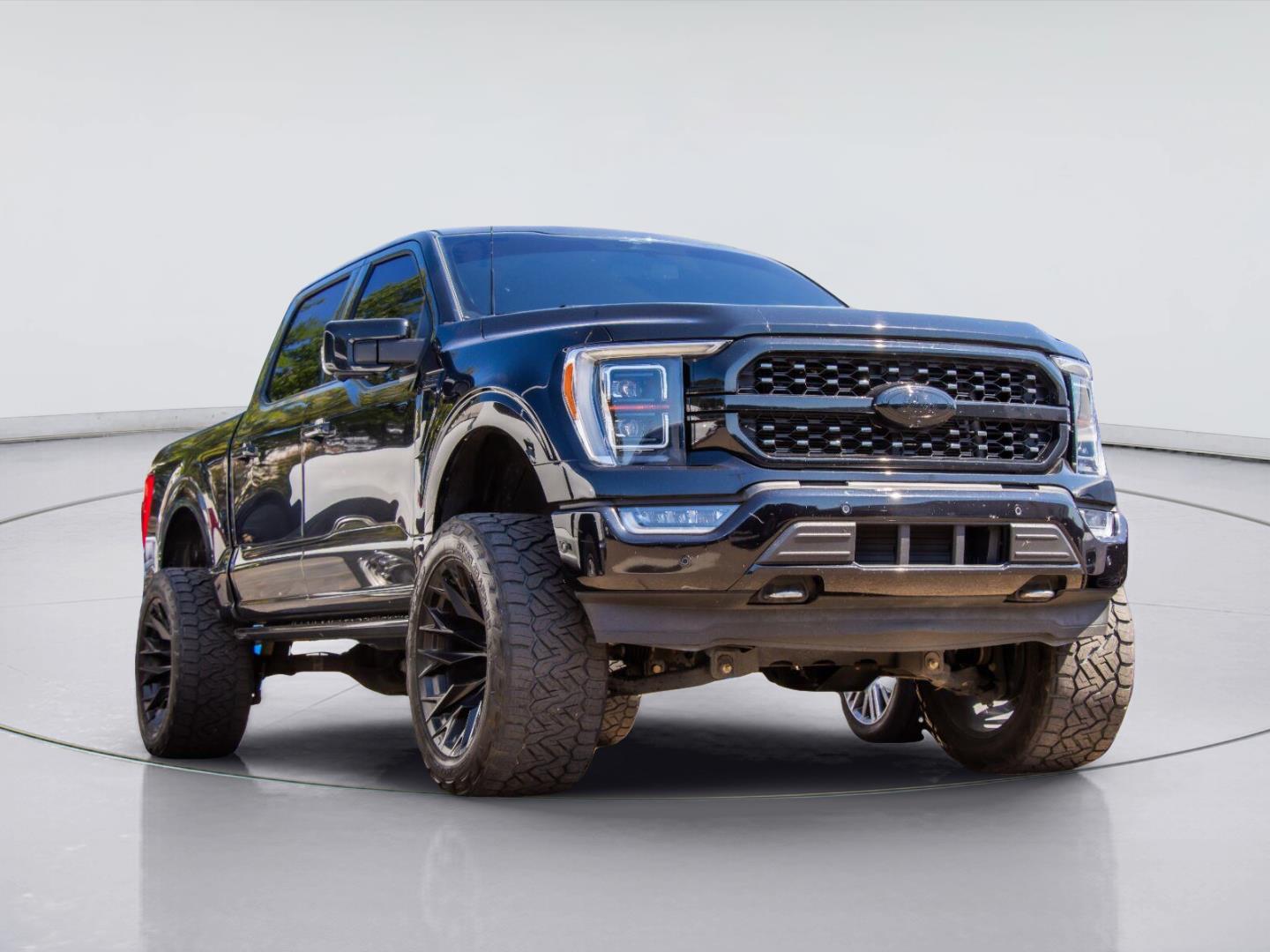  2023 Ford F-150 Platinum SuperCrew 4WD   