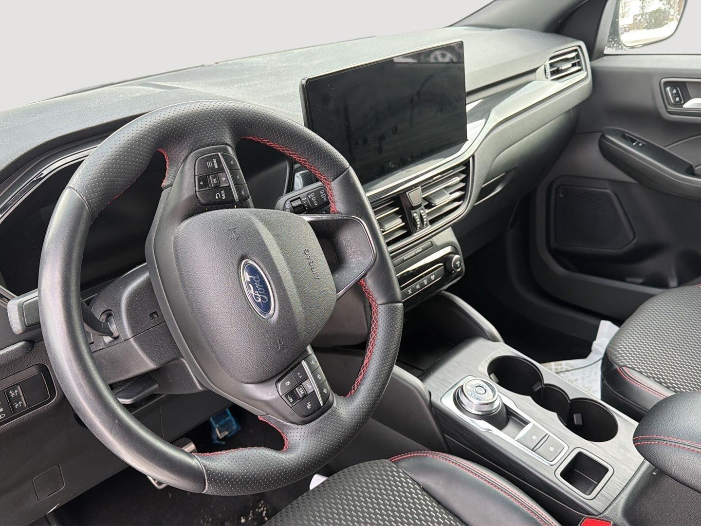 2024 Ford Escape ST-Line - 8