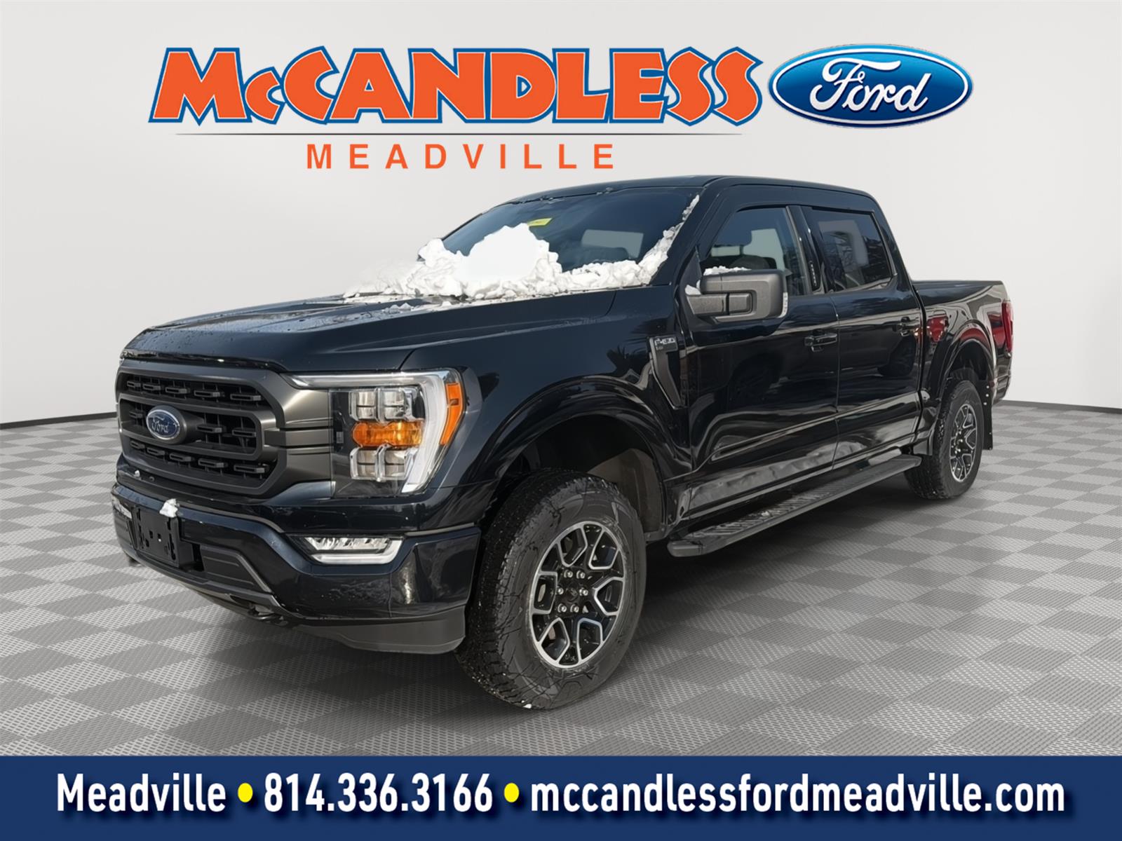 Agate Black Metallic 2023 Ford F-150 XLT SuperCrew 4WD Pickup Truck Four-Wheel Drive Automatic