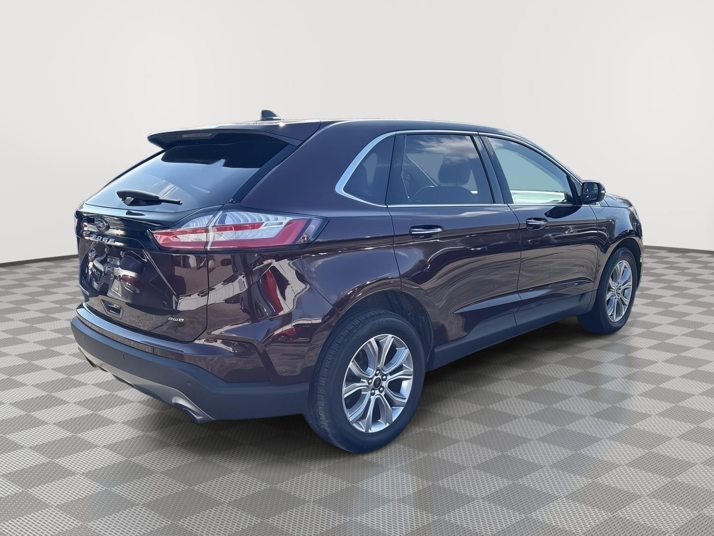 2024 Ford Edge Titanium - 6
