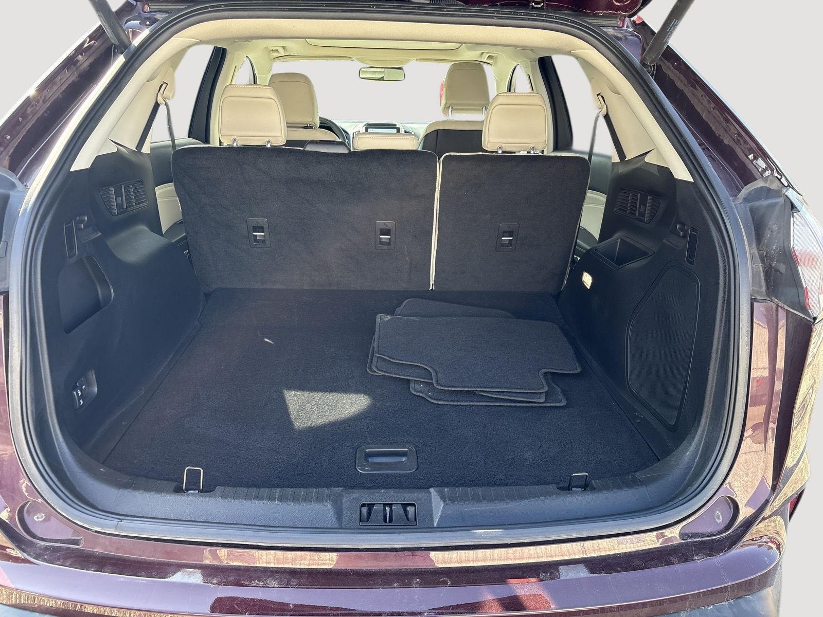 2024 Ford Edge Titanium - 9