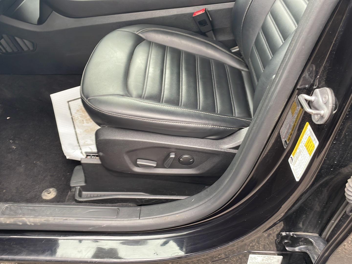2022 Ford Edge SEL - 4