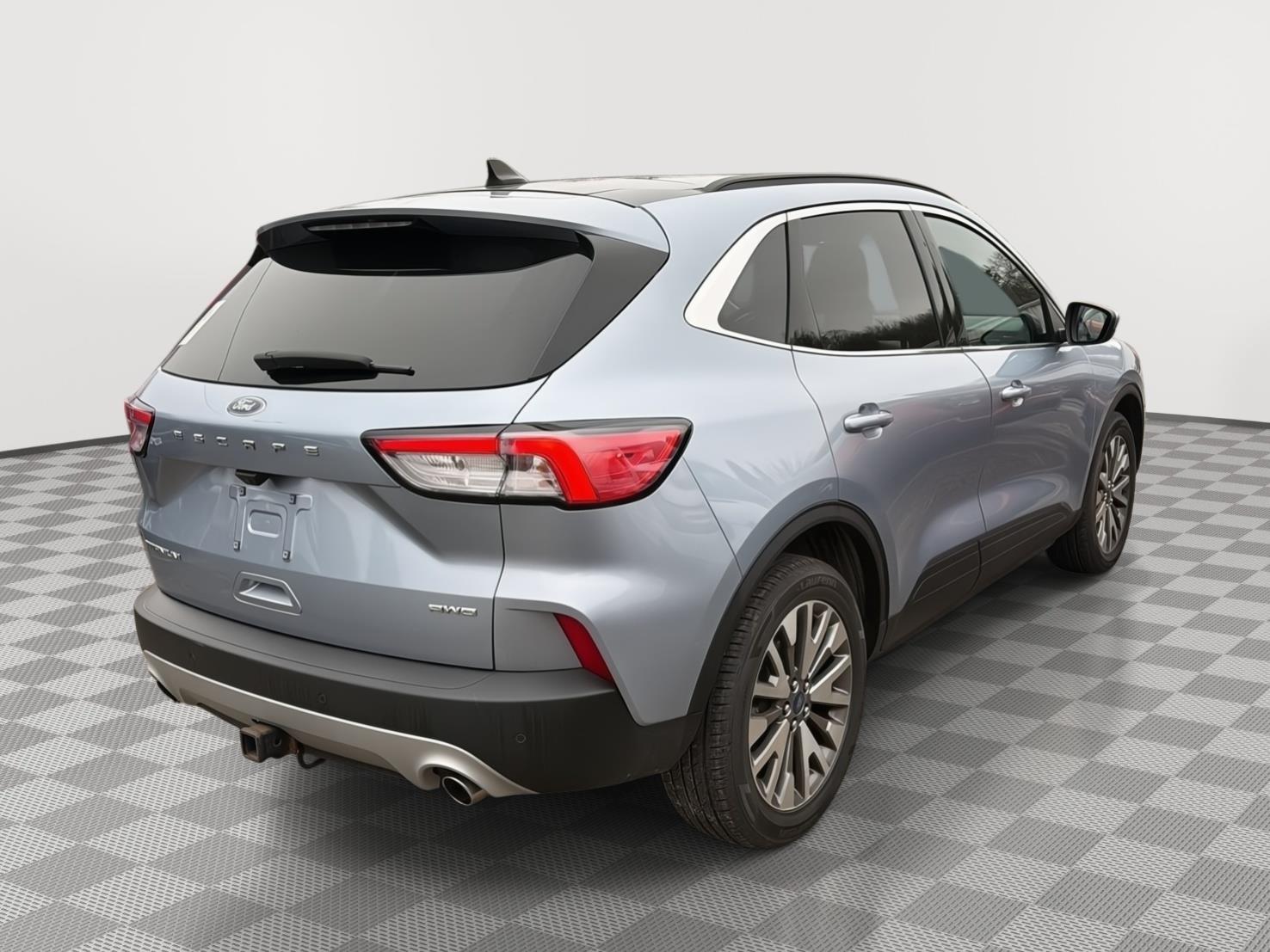 2022 Ford Escape Titanium - 6