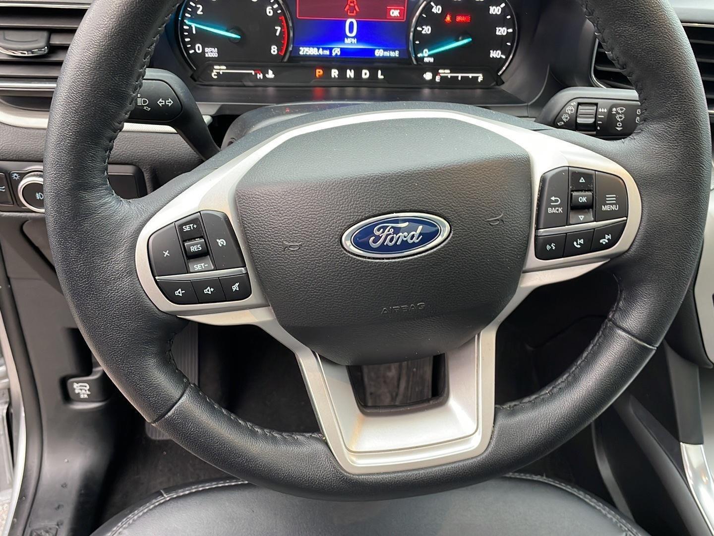 2023 Ford Explorer XLT - 6