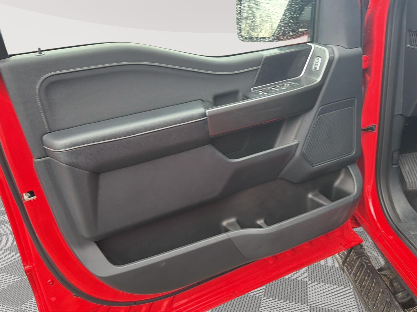 2022 Ford F-150 XLT - 9