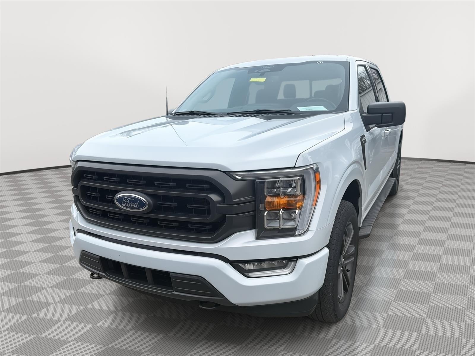 2022 Ford F-150 XLT - 1