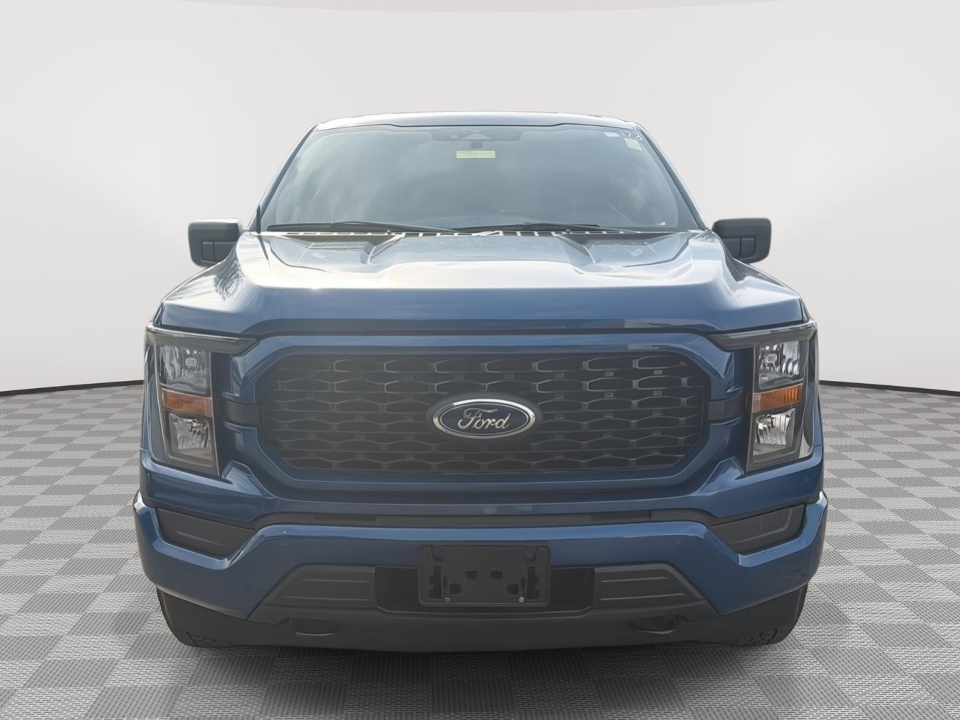 2023 Ford F-150 XL - 3